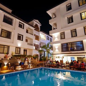 Sunkissed Premium, Goa By Wsi, Calangute Beach